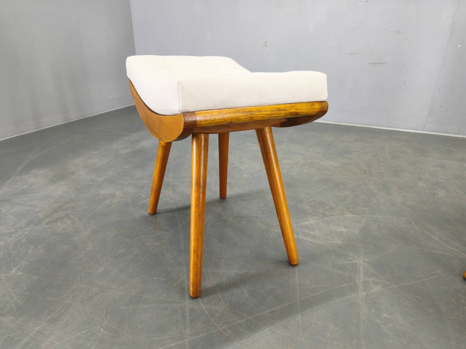 Pair of Mid-Century Maple Wood Stools, 1960, Czechoslovakia