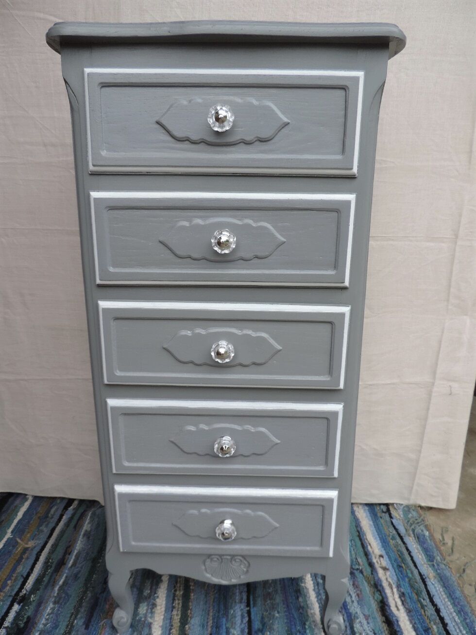 Relooked 1970 oak chiffonnier