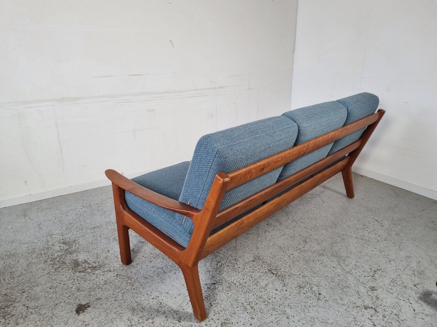 3-seater teak Scandinavian sofa by Juul Kristensen, Denmark 1970s
