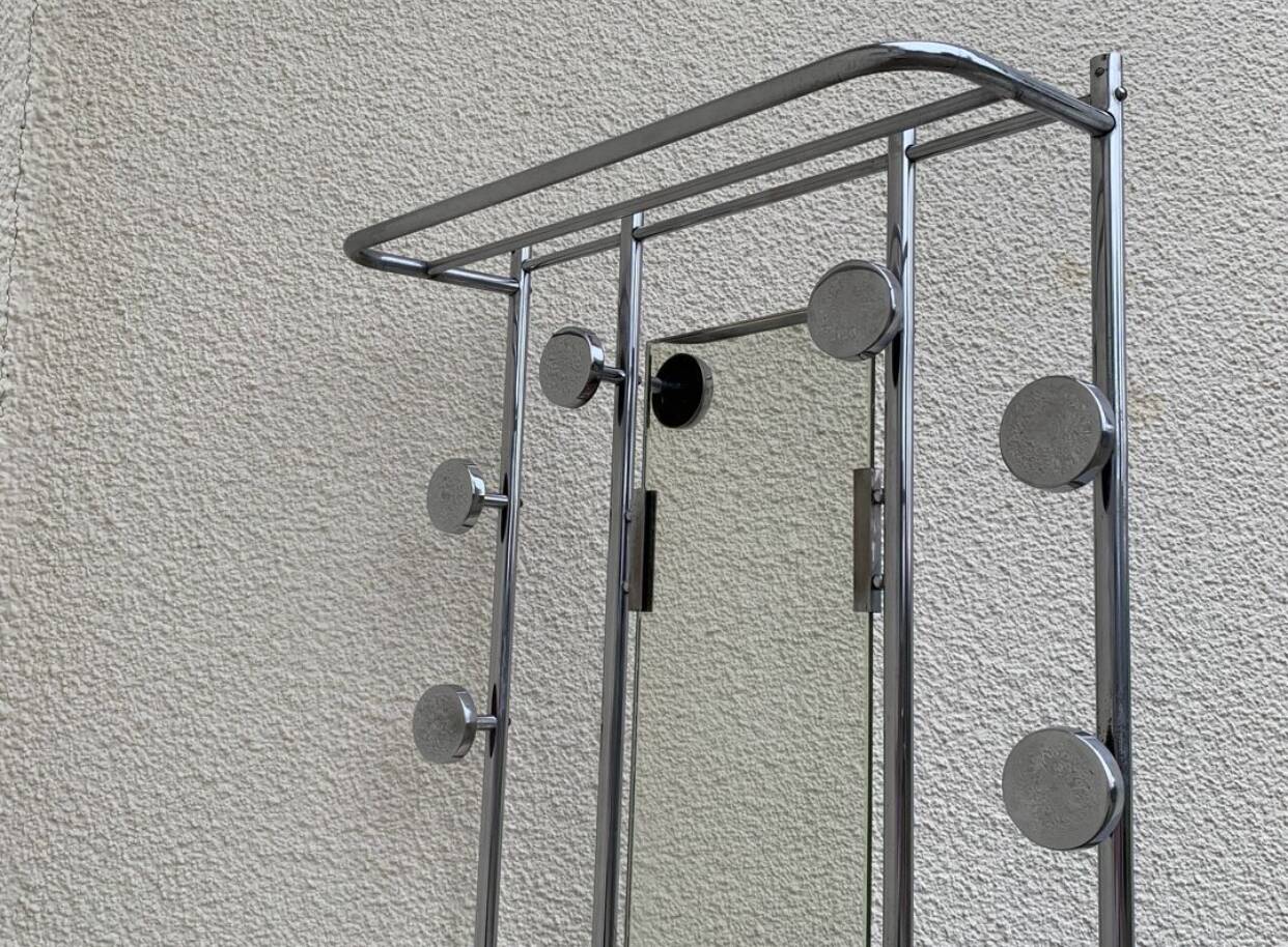 Chrome-plated aluminum entrance locker, 1950s