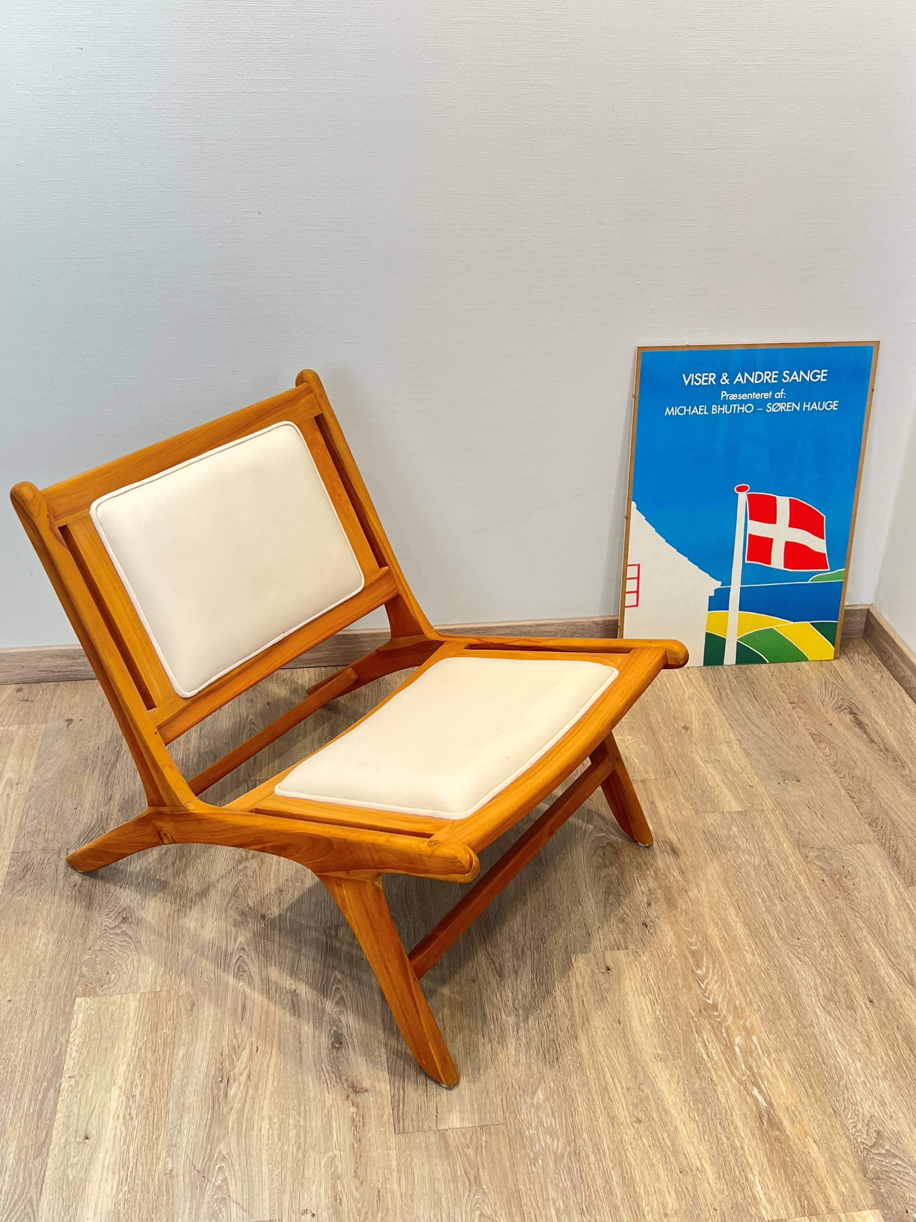 Scandinavian armchair in teak