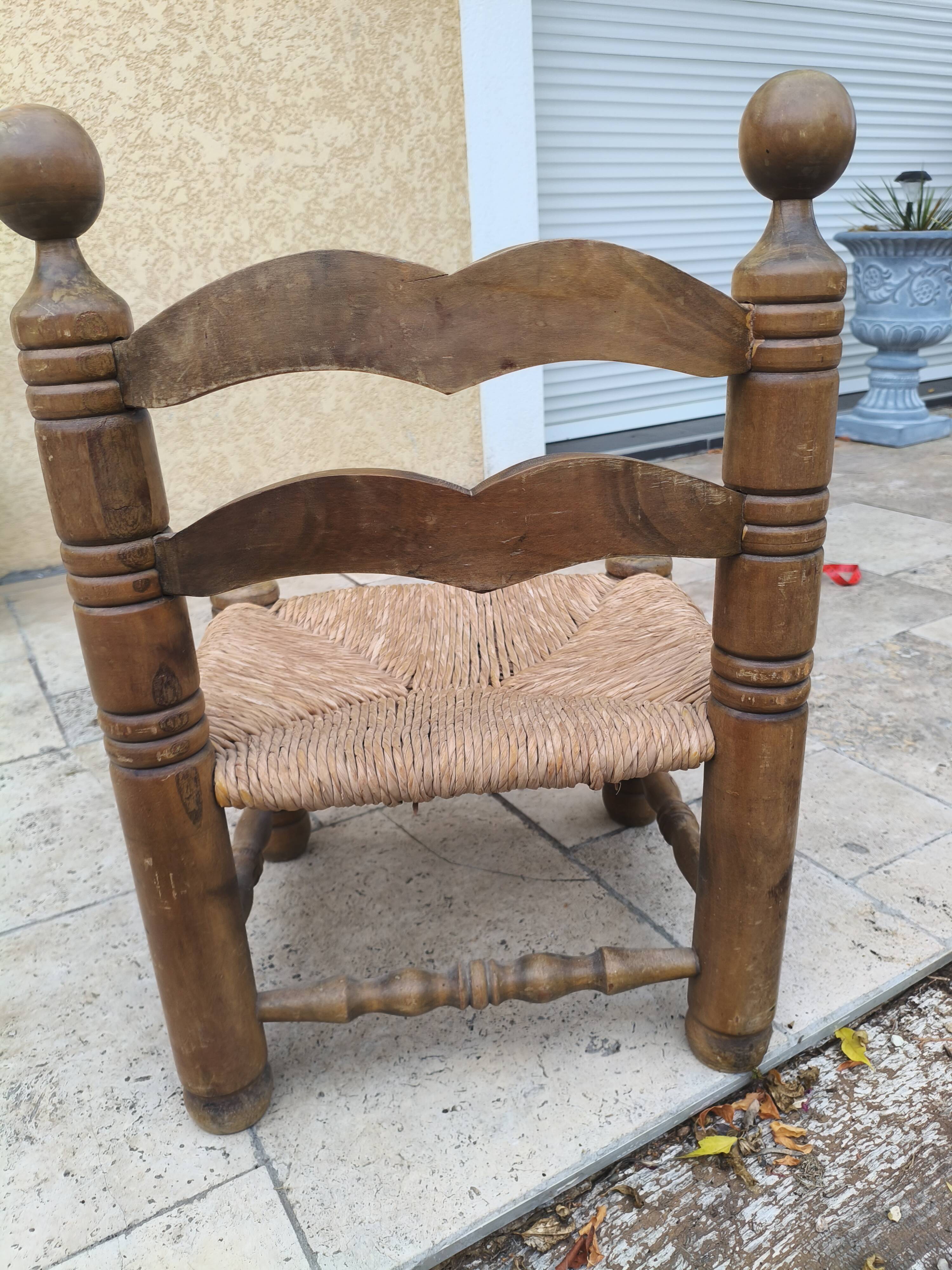 Chaise charles dudouyt