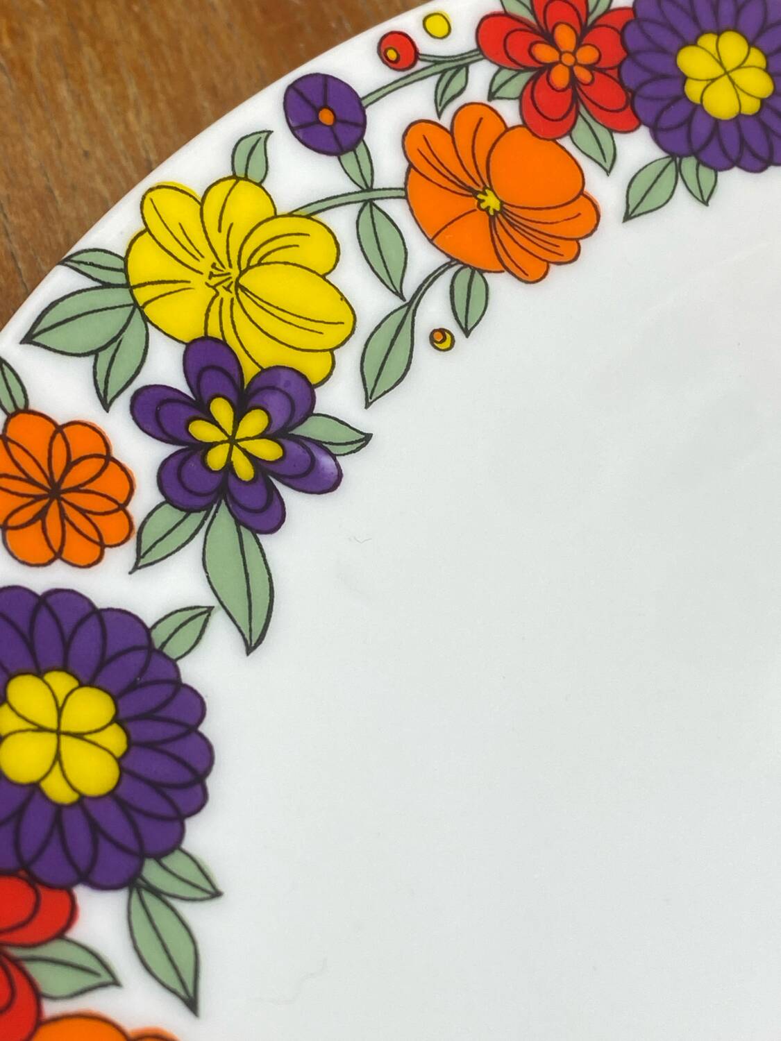 Bavaria porcelain dinner plates