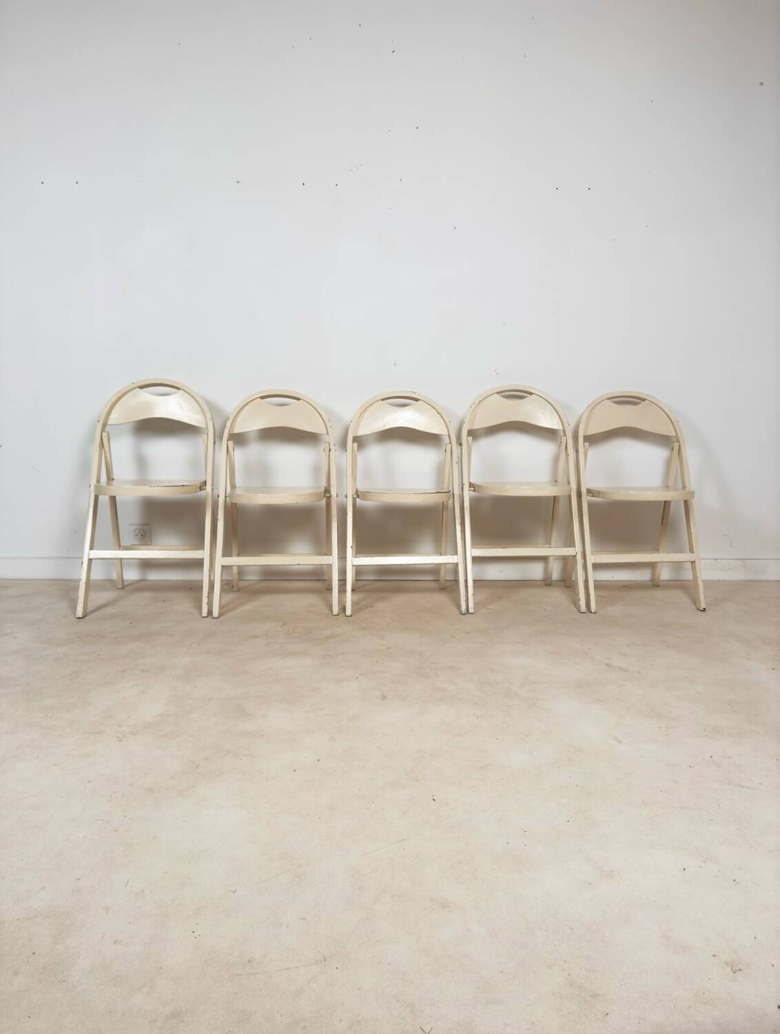 Set of 5 folding chairs from the 1930s by Thonet Mundus.