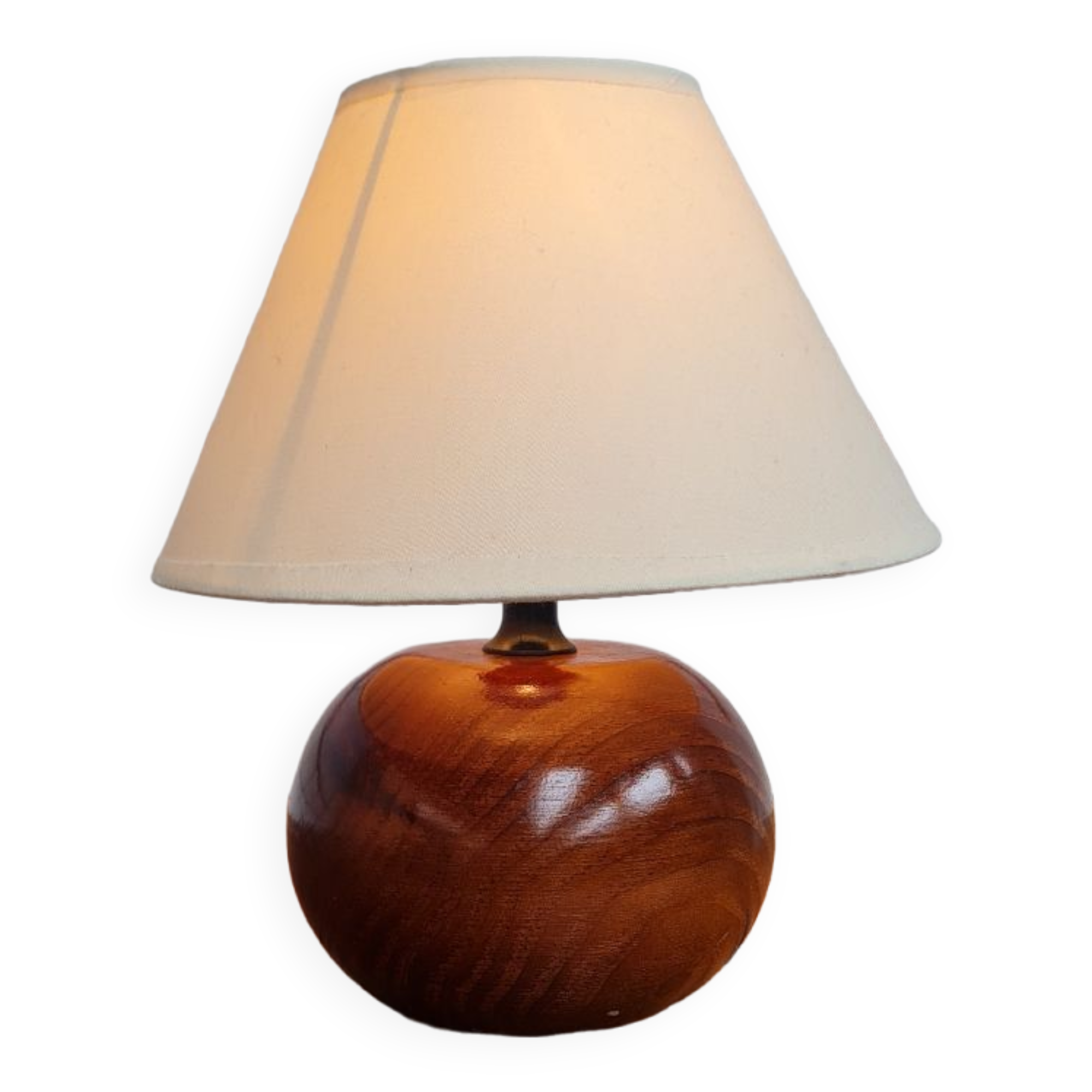 Solid walnut ball lamp