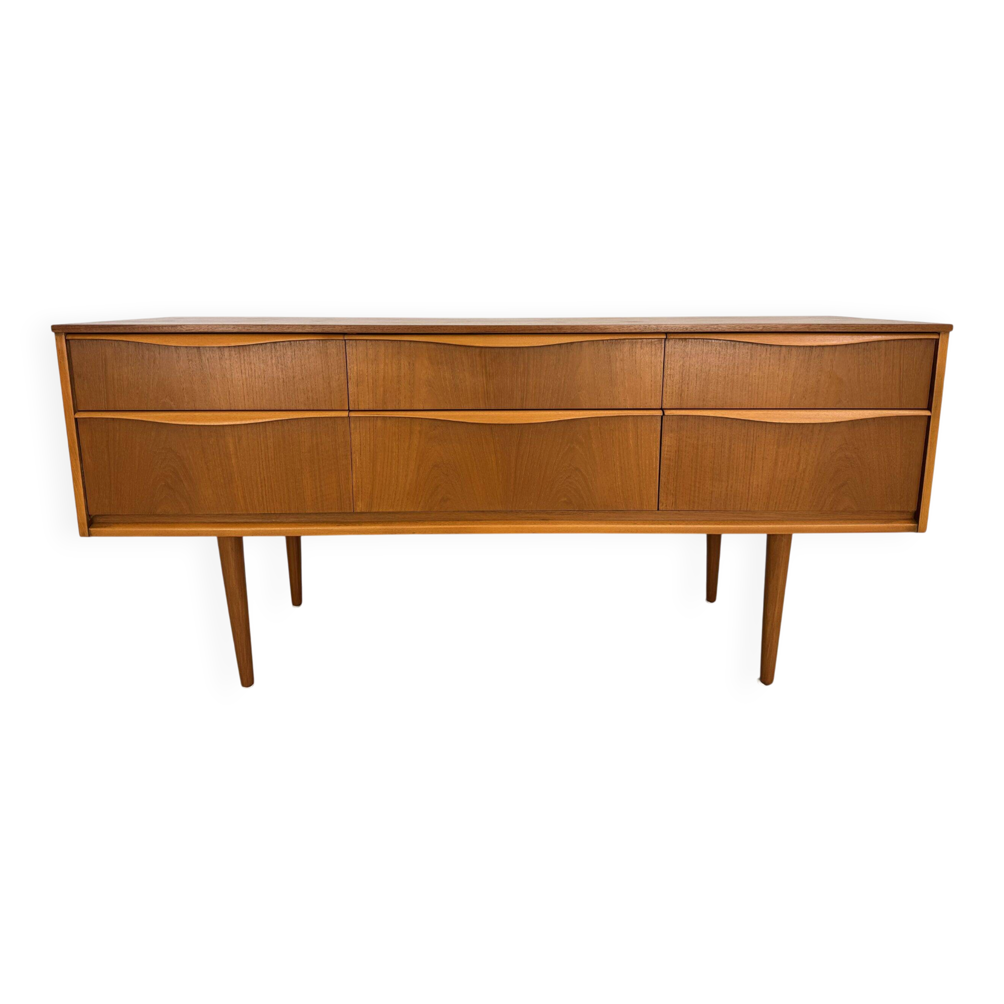 Vintage Austinsuite sideboard.