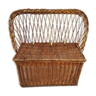 Rattan chest bench