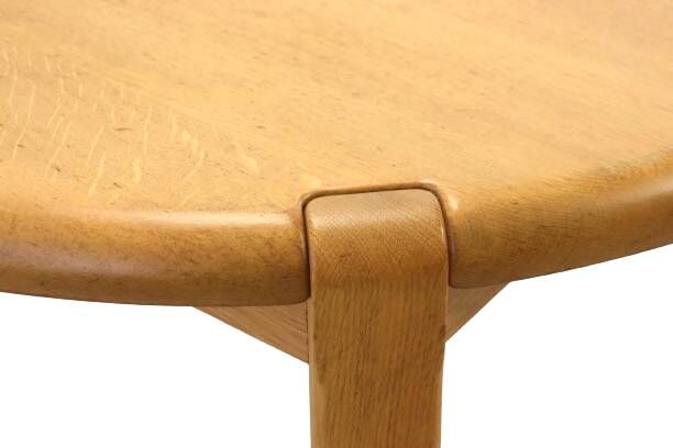 Niels Bach oval dining table 'Korshavn' - japandi / vintage / Danish design