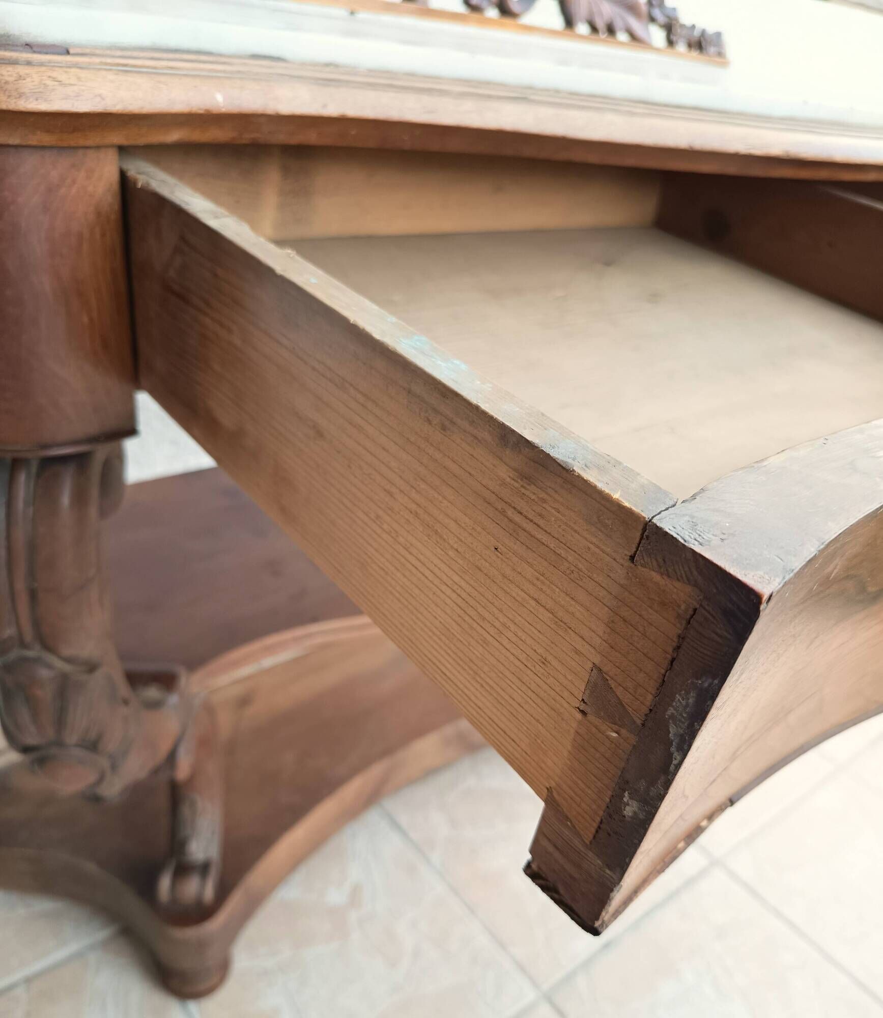 Console from the Napoleonic III era in walnut.