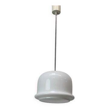Grande lampe suspendue vintage en verre opalin, Prague, Tchécoslovaquie, fin des années 1970