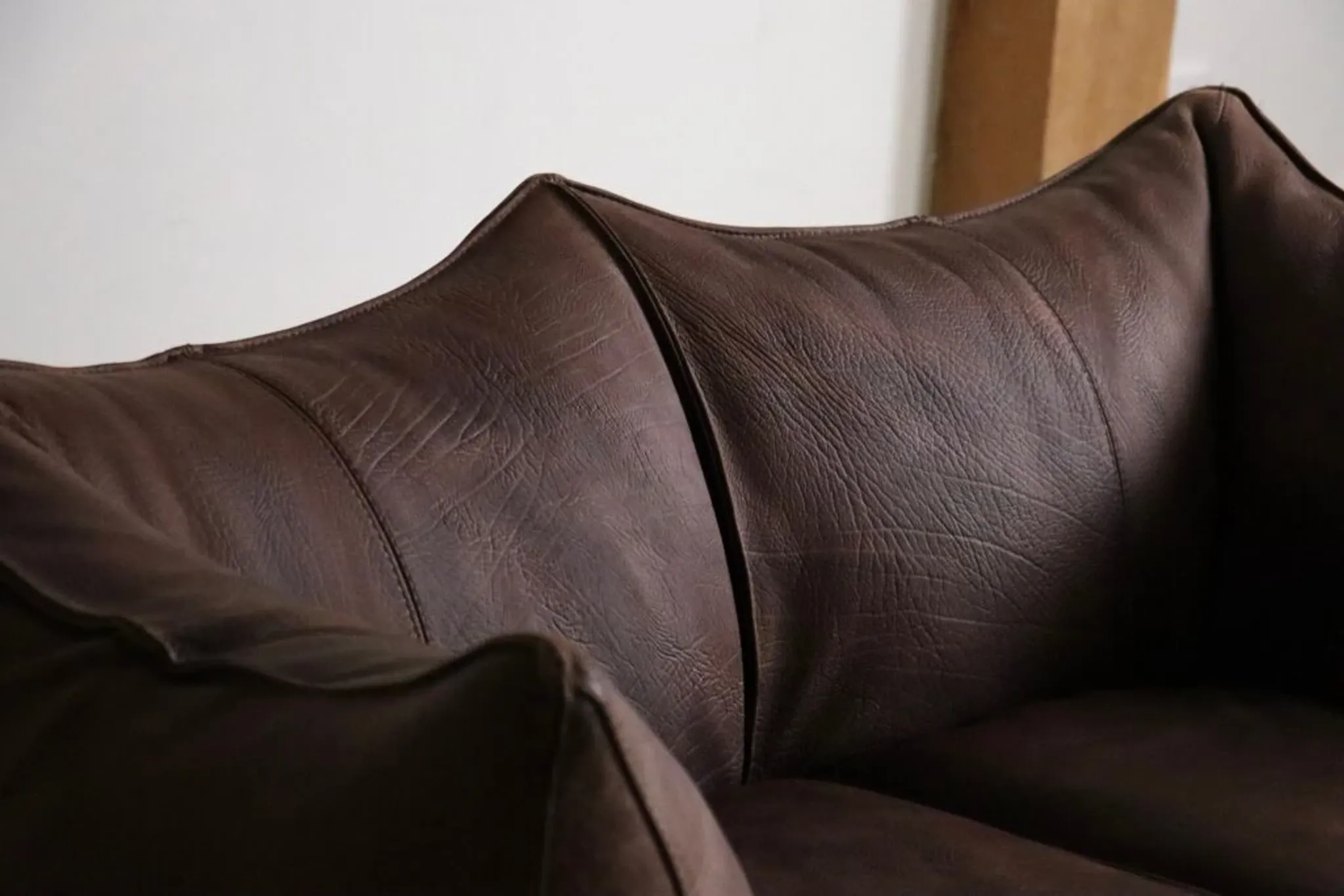 Le Bambole sofa in buffalo leather by Mario Bellini for B&B Italia, 1970s