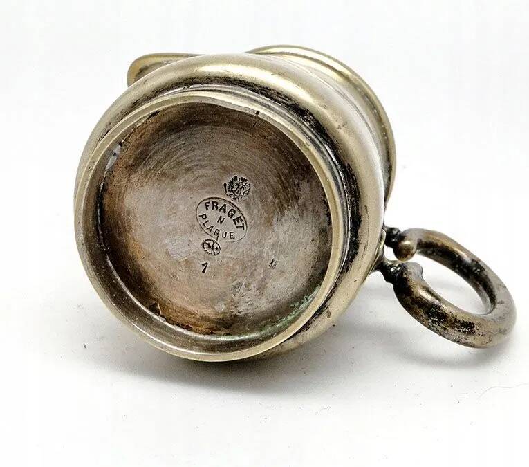 A8C Fraget vintage milk jug