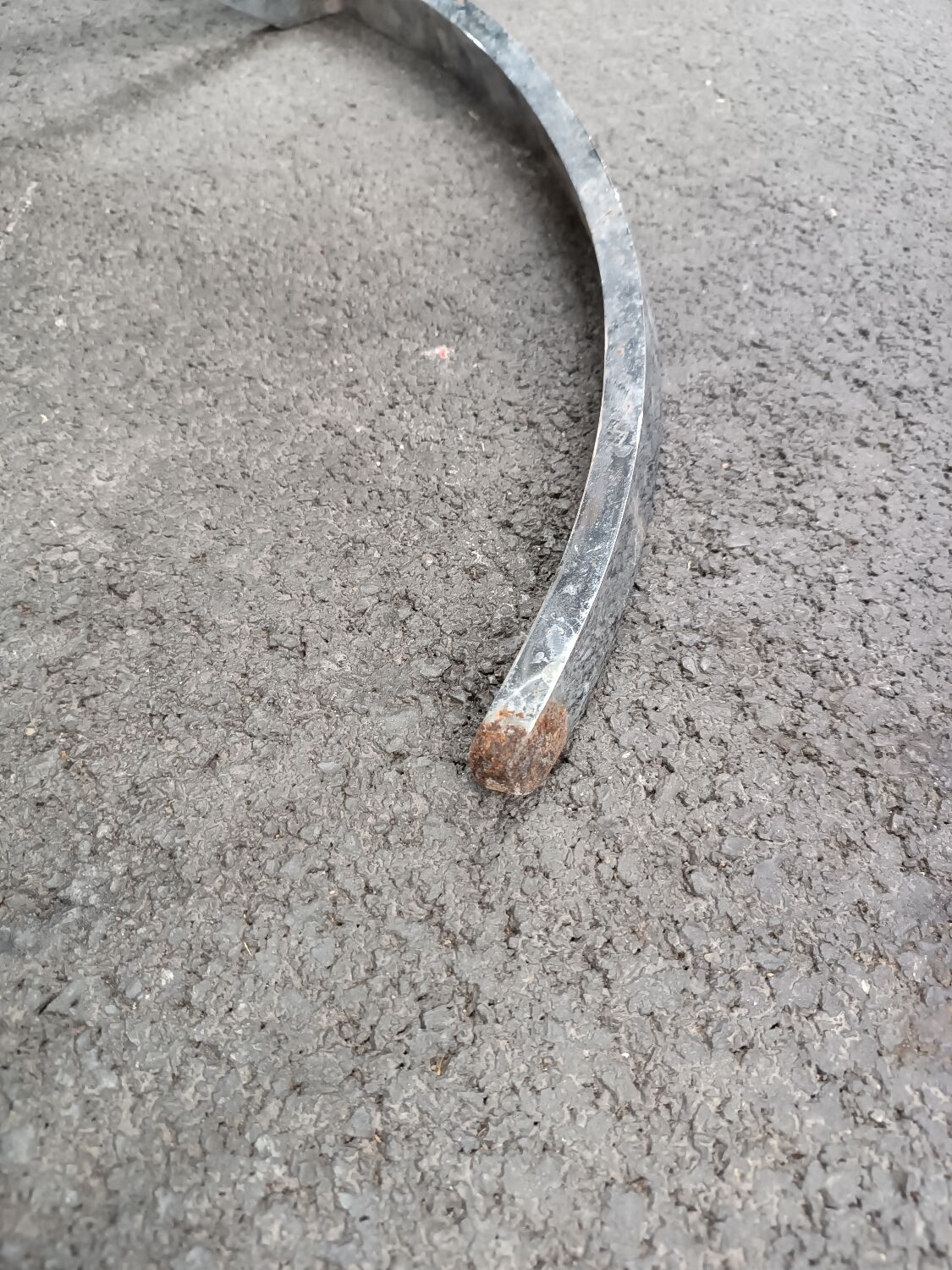 Euro International Steel furniture brand table Belgium