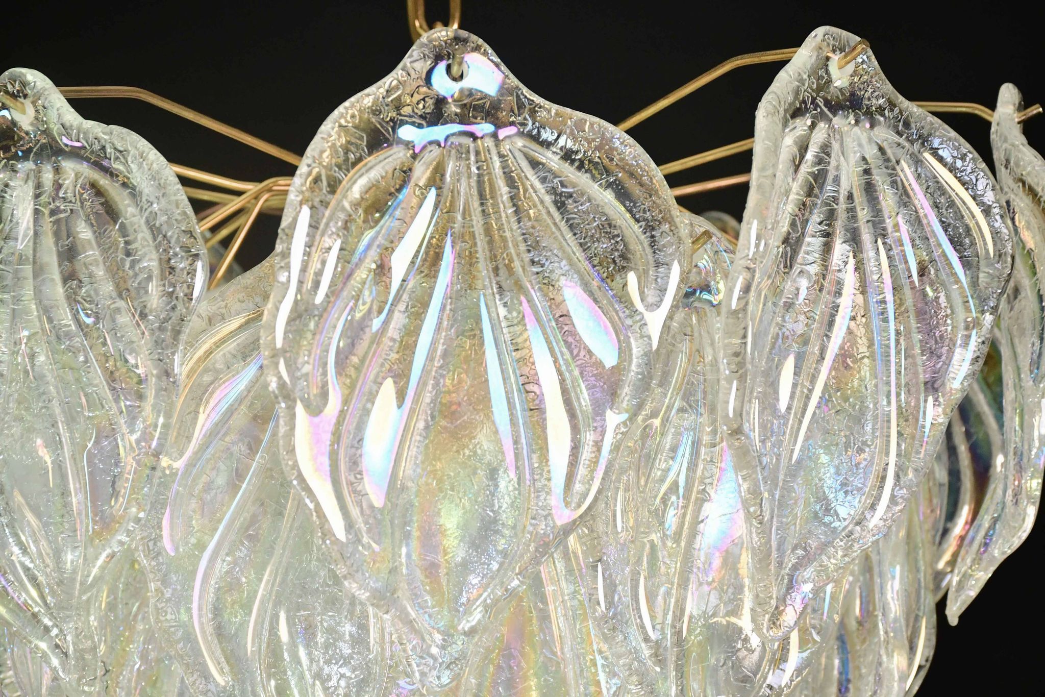 Superbe grand lustre en verre de Murano avec feuilles arc-en-ciel