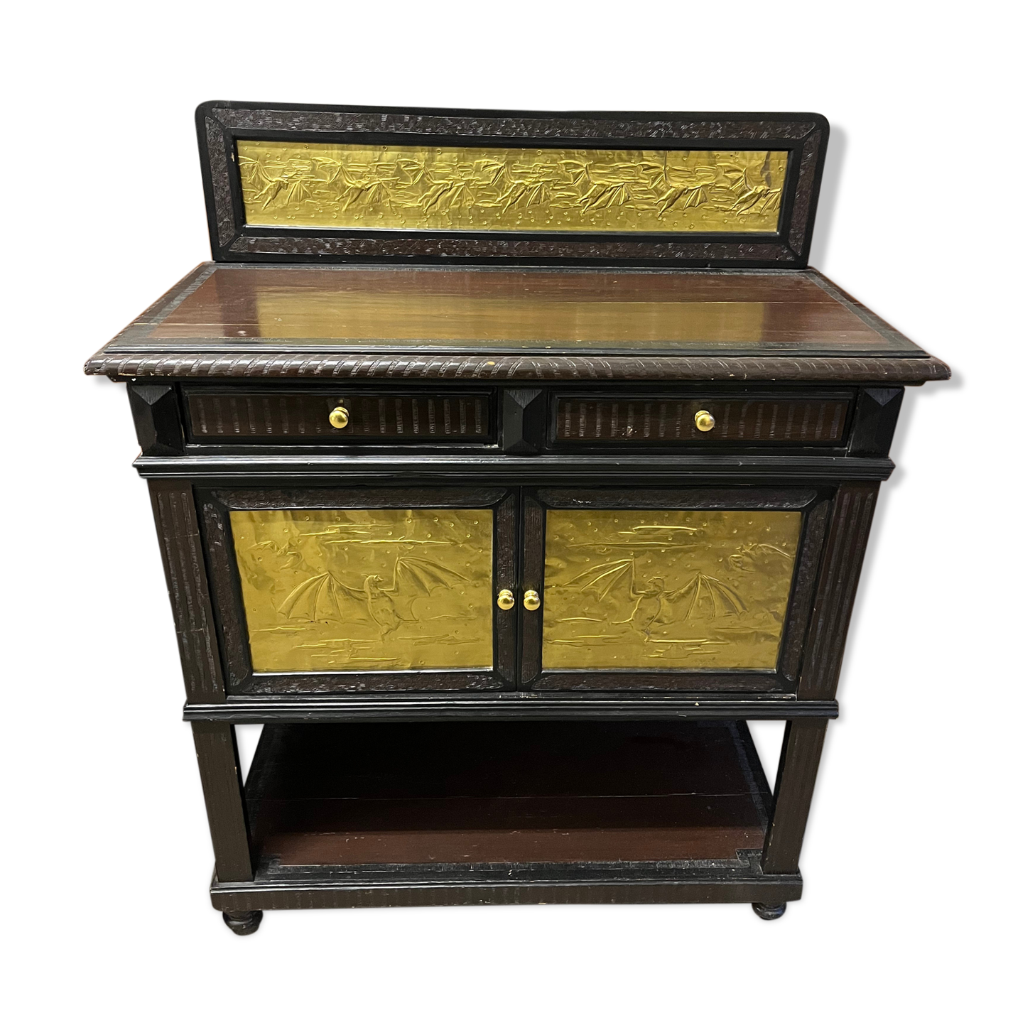 2-door sideboard with bat bronze plates