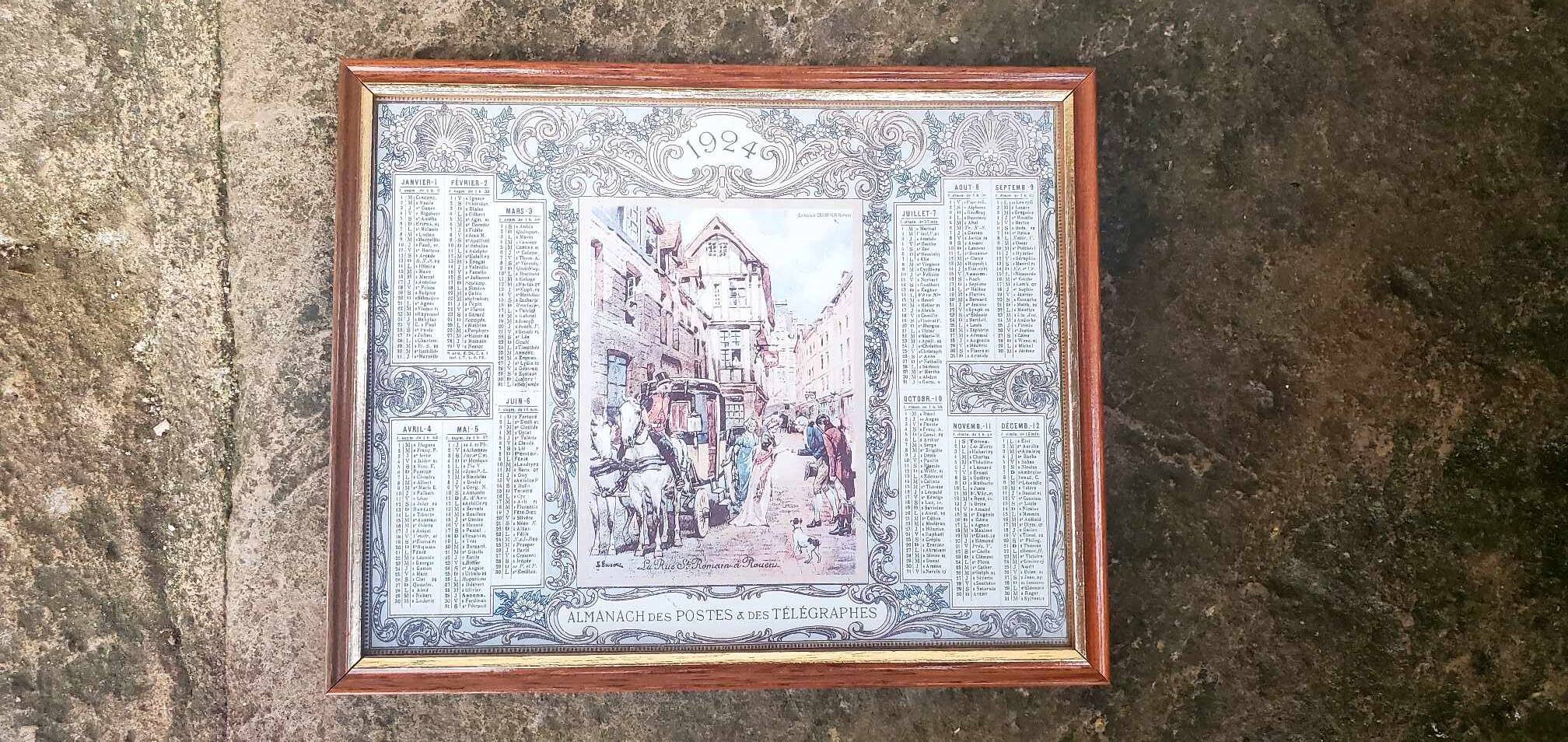Wooden photo frame with gold edging 27cm x 22cm