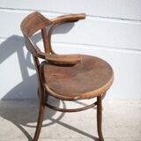 Curved wooden armchair Mundus vienna Austria, curved wooden chair, living room, bookcase, 20's