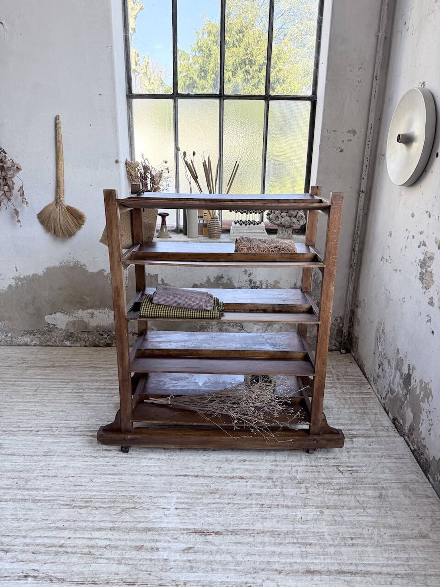 Old bakery shelf from the 1950s.
