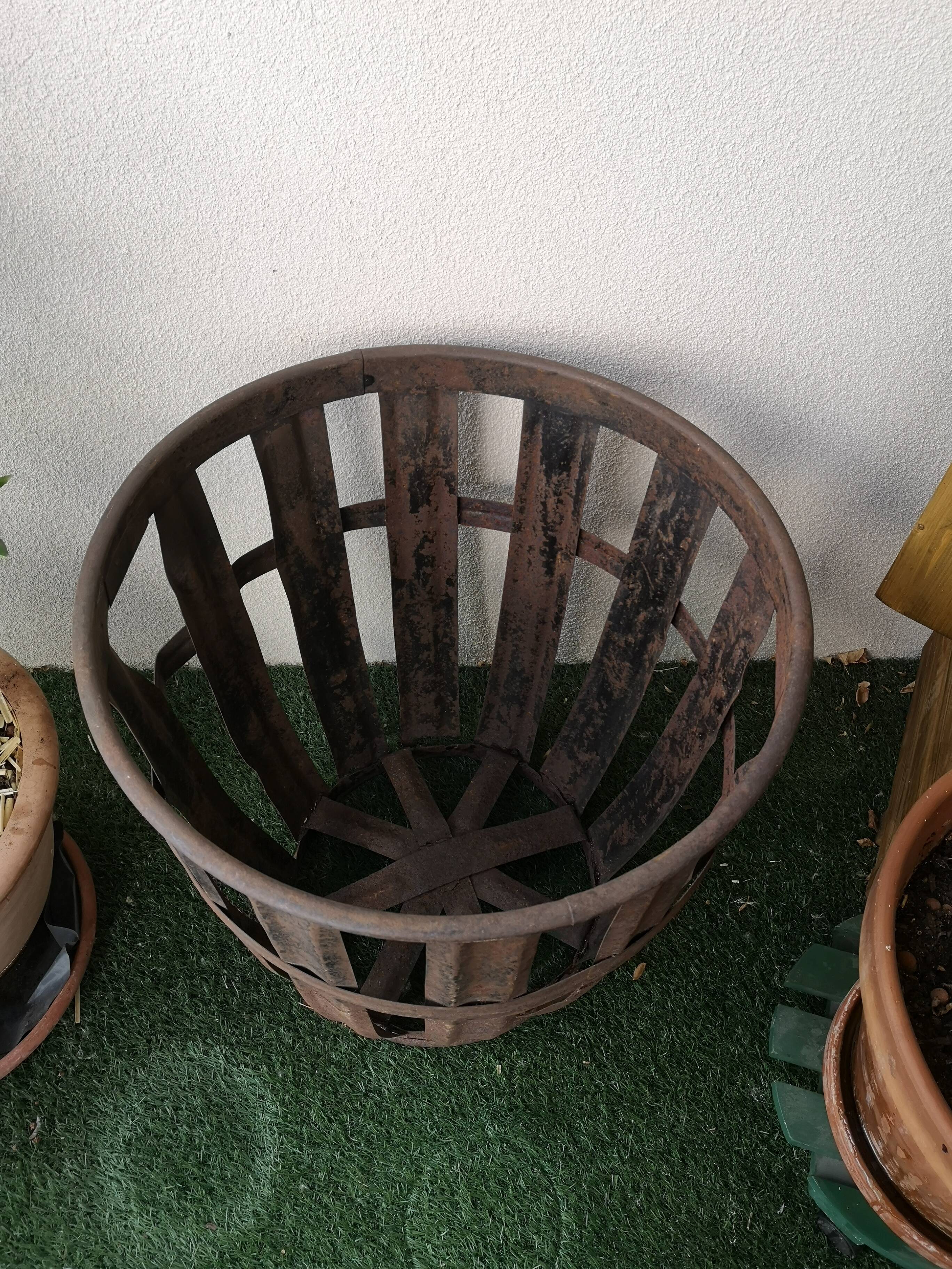 Lady Jeanne canister