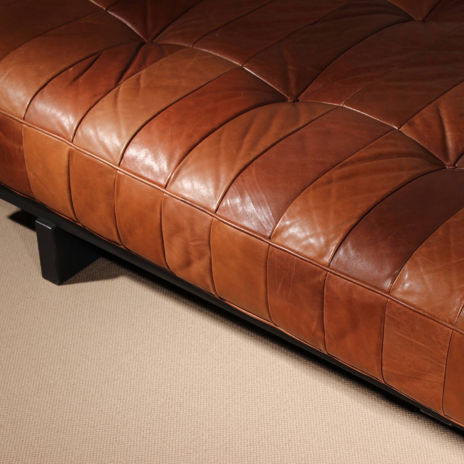 Lit de jour 'DS-80' en cuir patchwork cognac par De Sede, Suisse