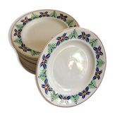 19 vintage plates