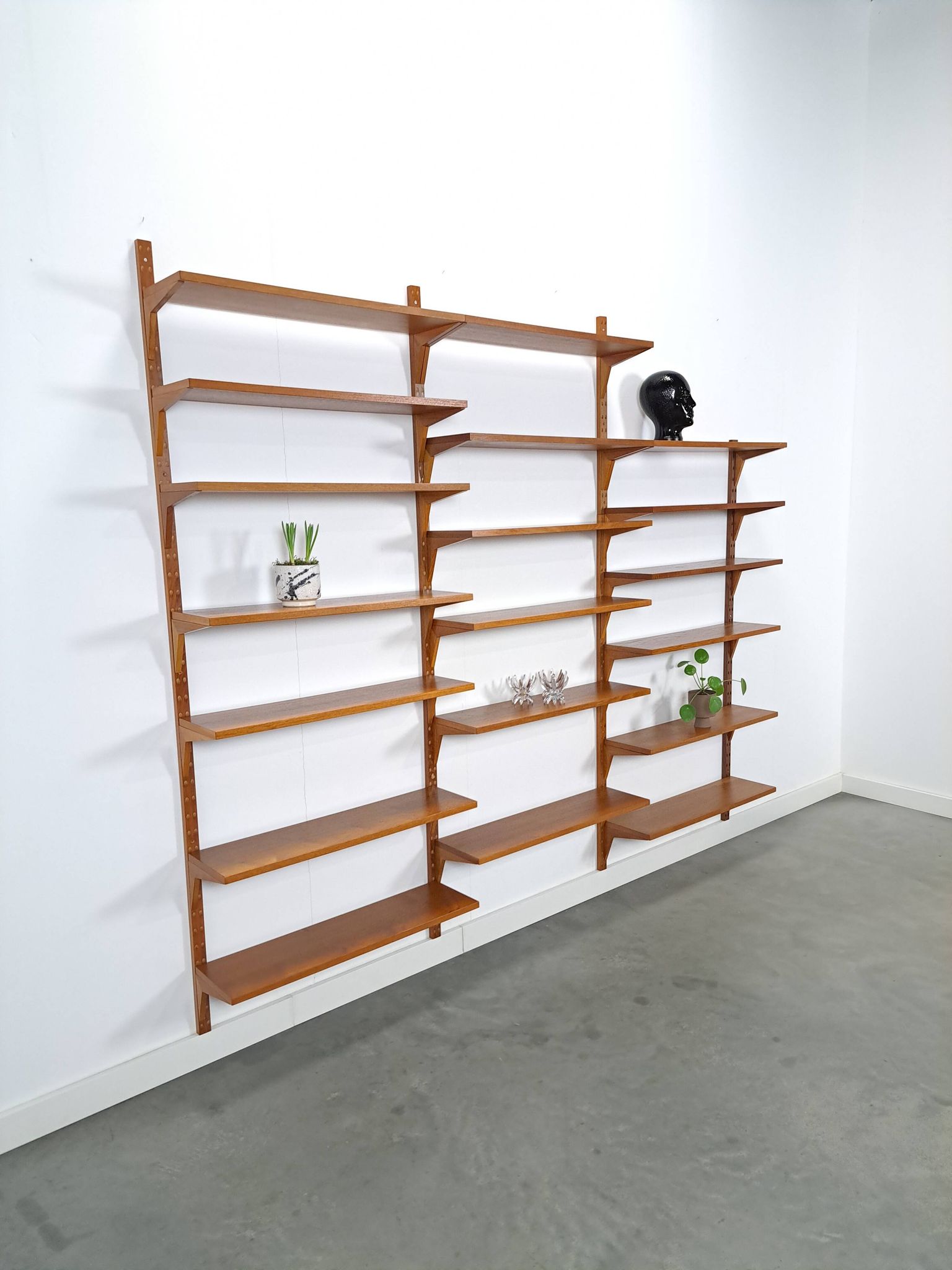 Deens Poul Cadovius Royal System modulair teak wandsysteem Cado
