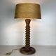 Lampe de table moderniste en bois tourné dans le style de Charles Dudouyt, France années 1940