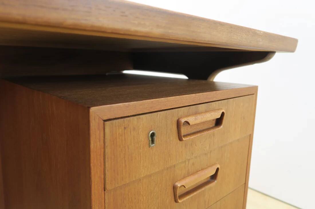 Teak desk with drawers, Denmark 1960