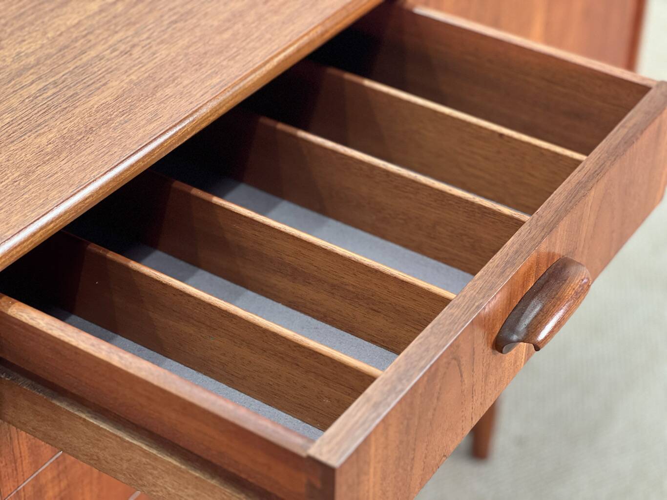 Buffet long de GPlan (collection Brasilia)