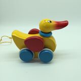 Pull-along duck