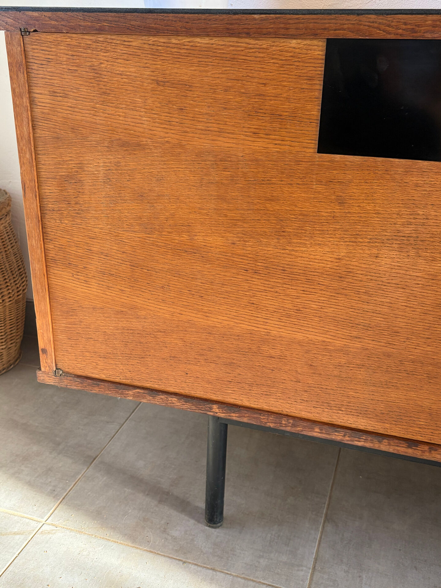 Vintage enfilade Claude Vassal