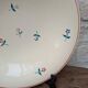 Round serving dish Moulin des Loups Orchies with small flower decoration 25.5cm