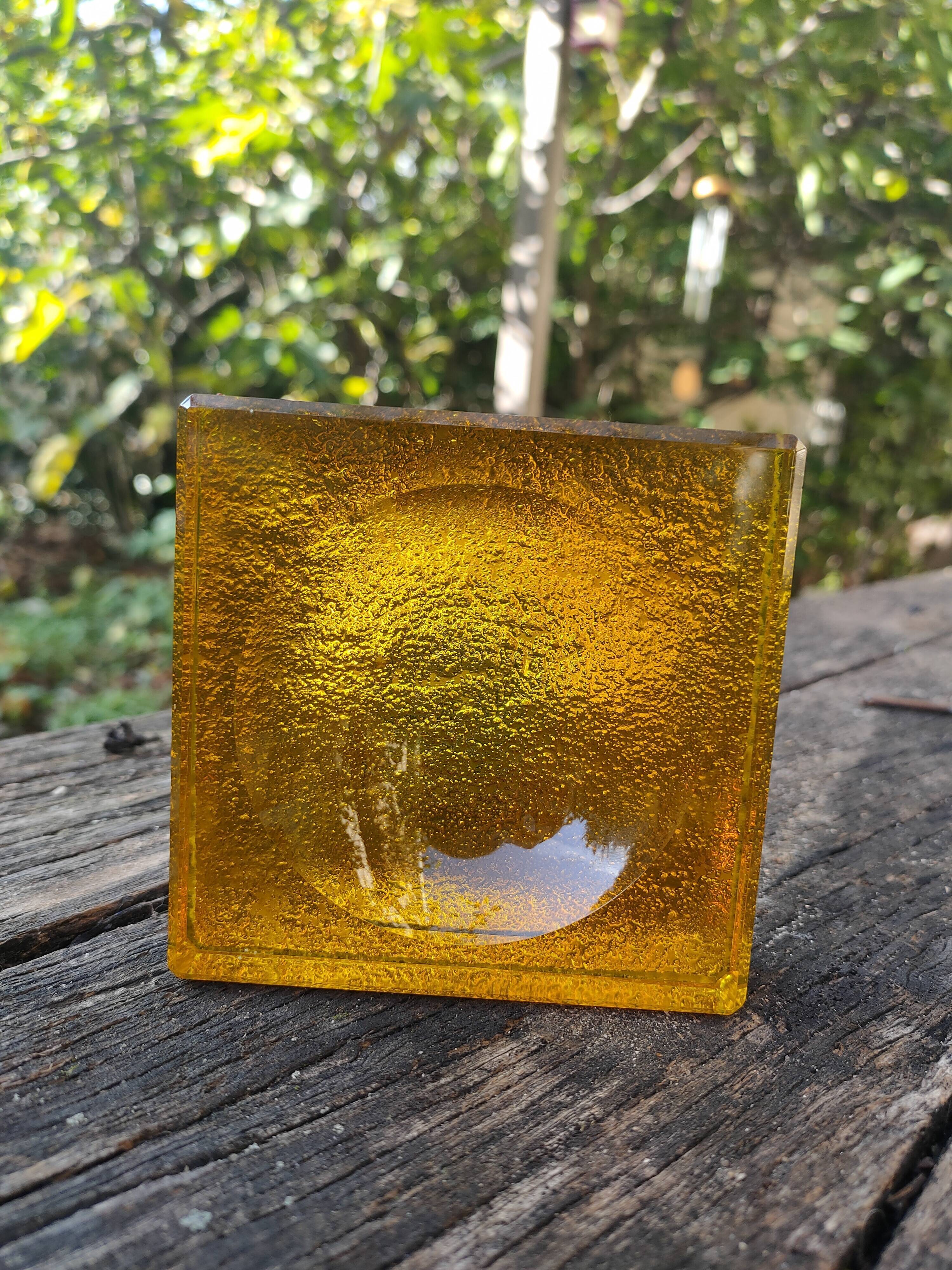 Empty yellow crystal pocket