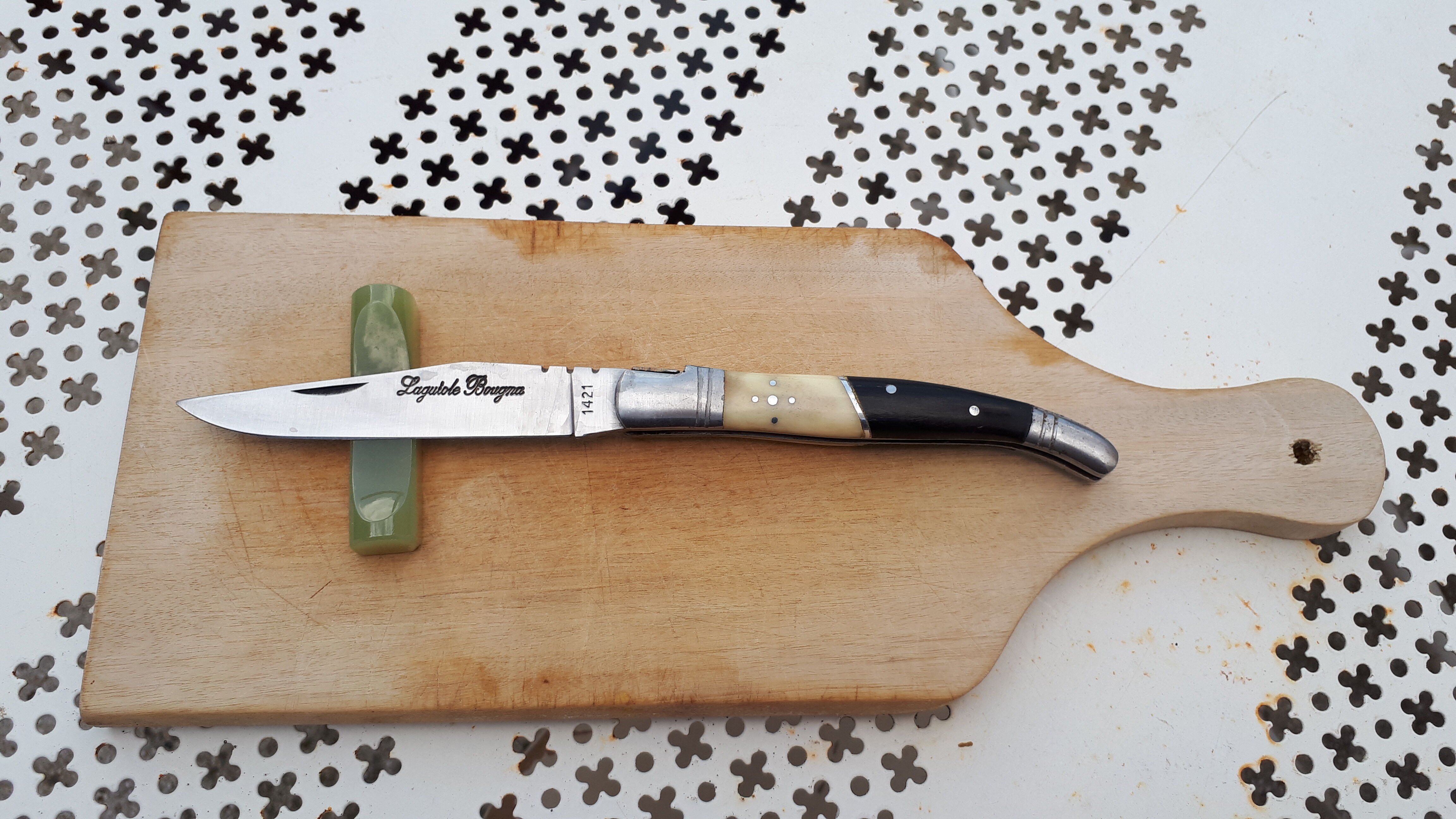 Jade style natural stone knife holder (6 pieces)