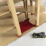 Garage vintage jouet car