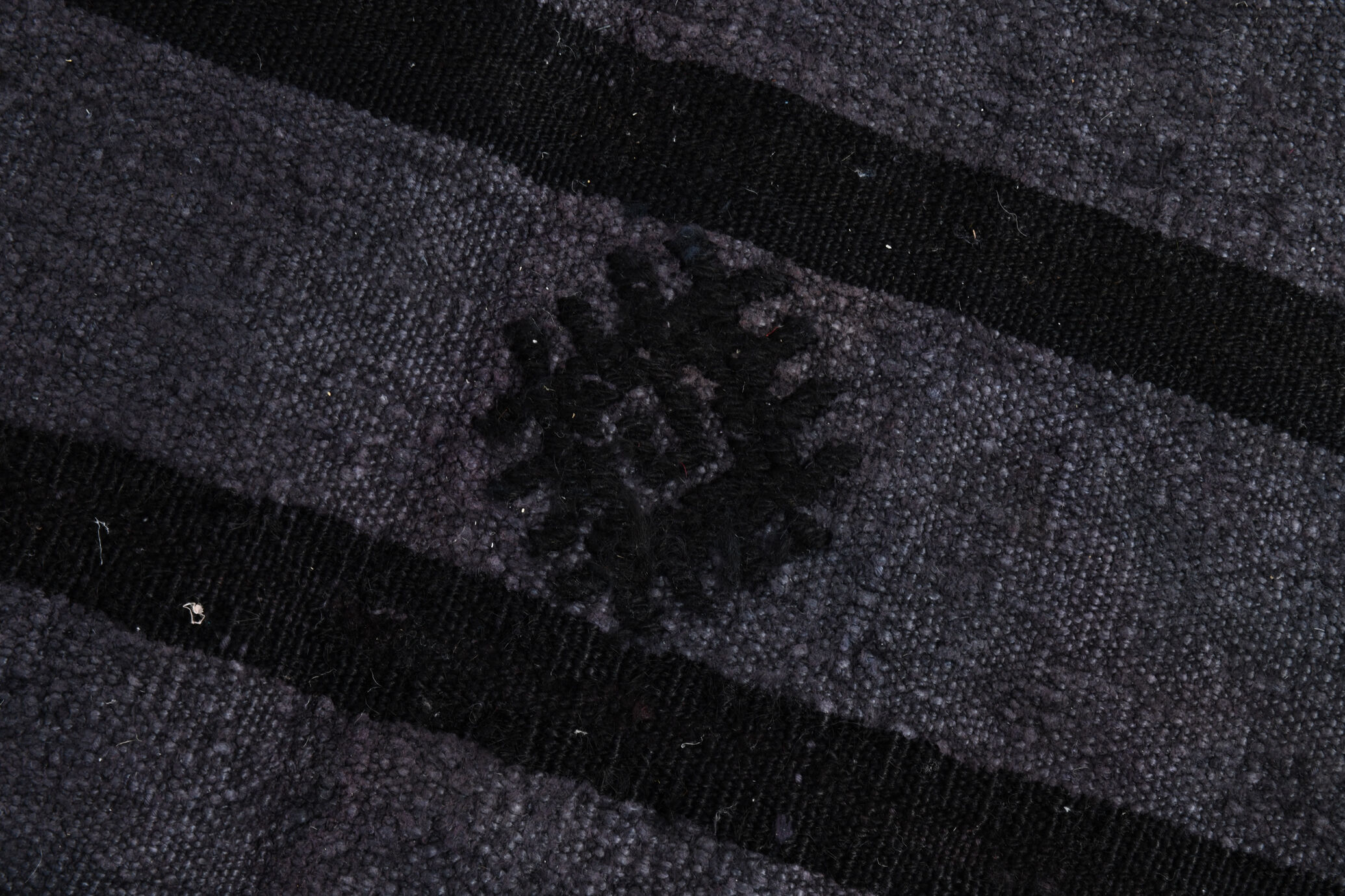 Gray & black oversize hemp rug 316x204cm