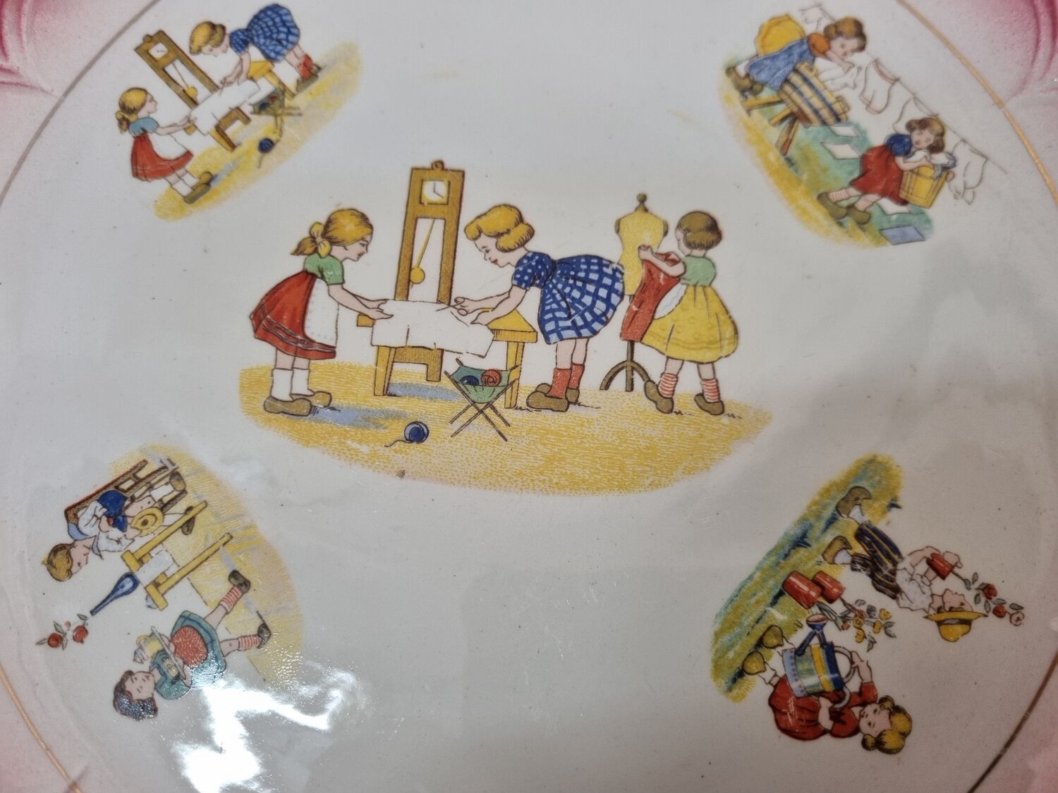 Plat à gâteau de 1960, St Amand Céranord