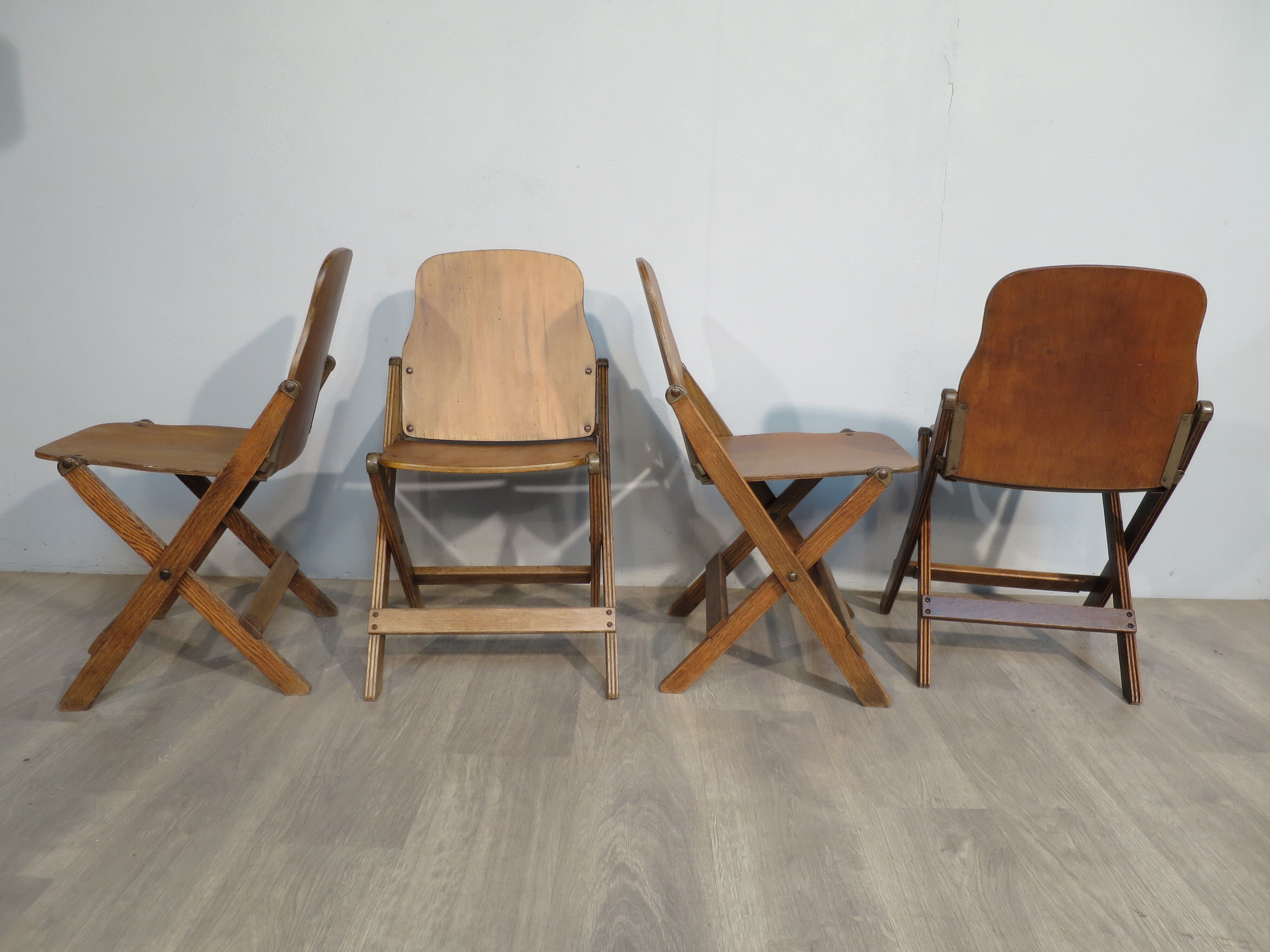 Set de 4 chaises pliantes US army années 40