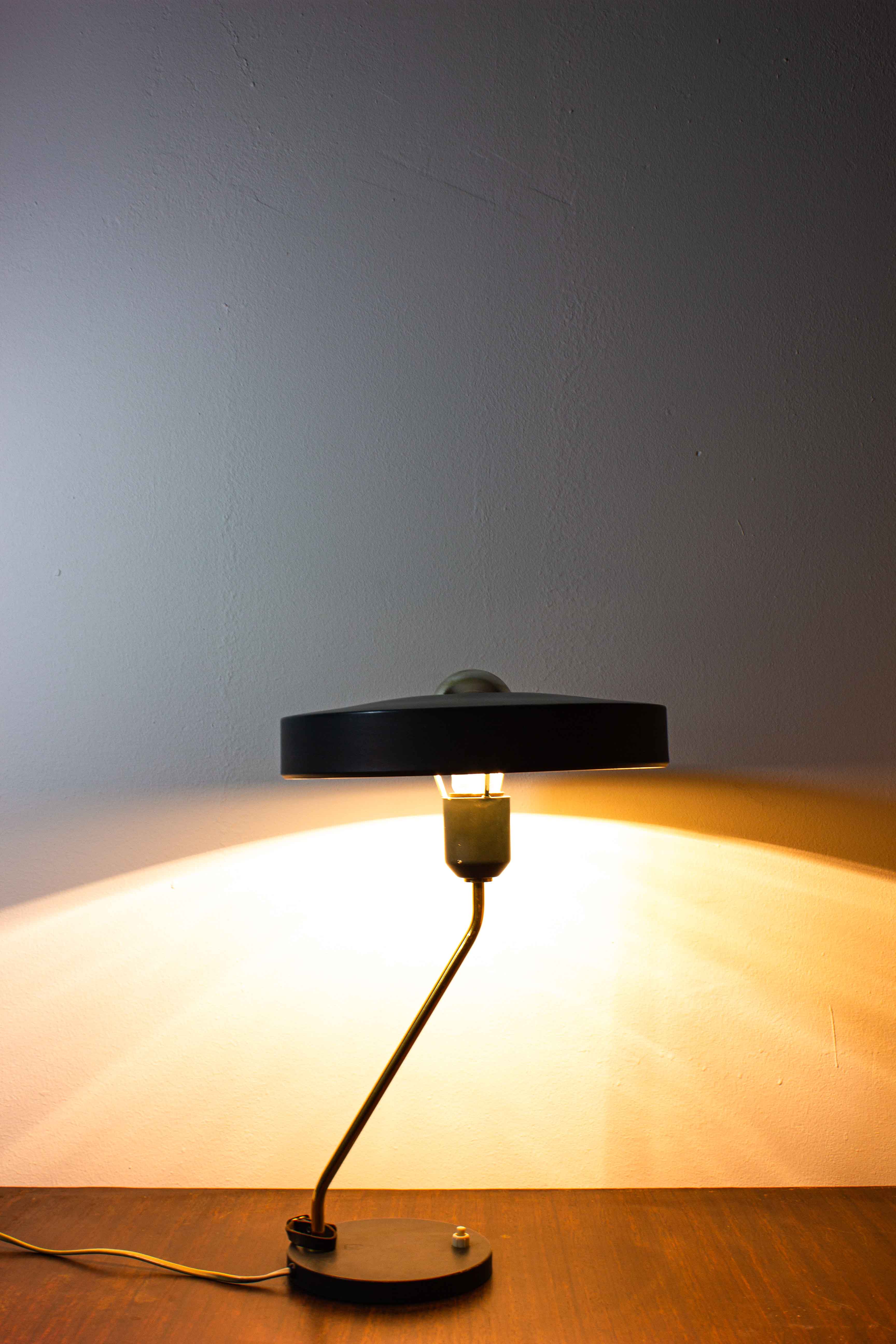 Lampe de bureau Romeo par Louis Kalff