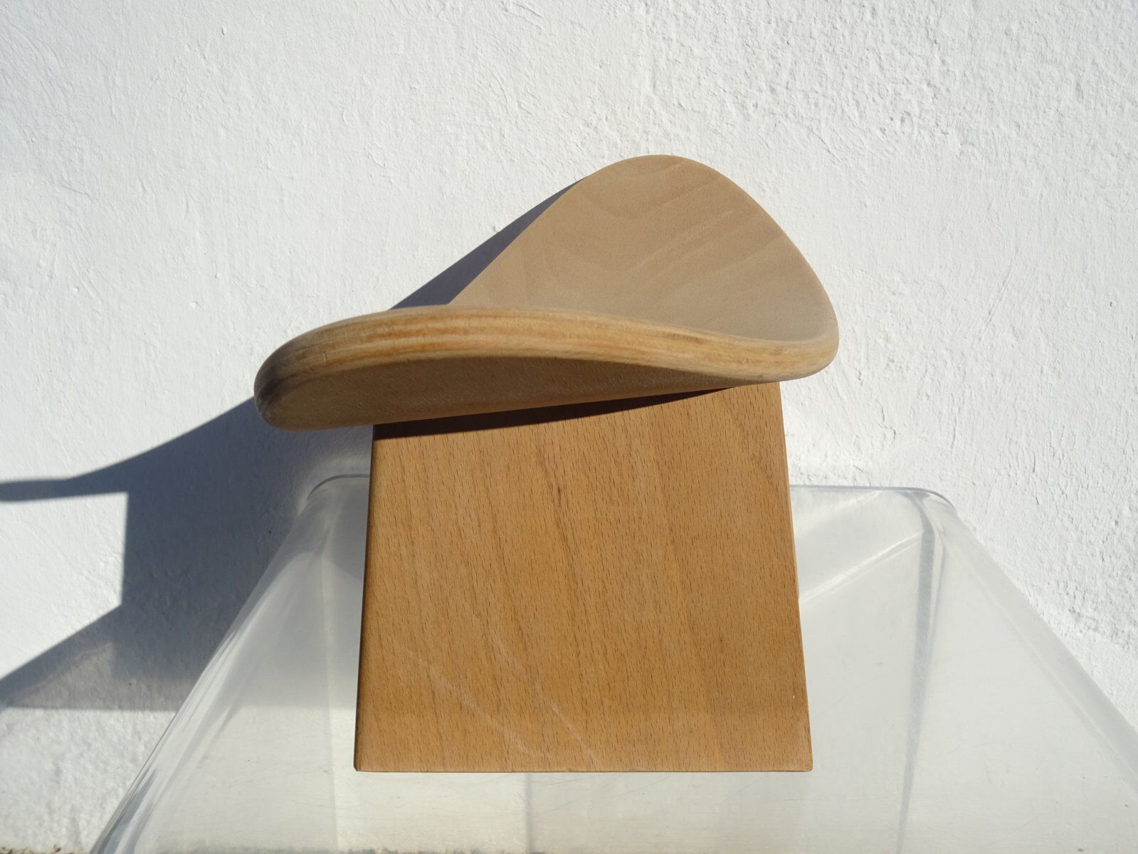 Shoggi stool by Alain Gaubert