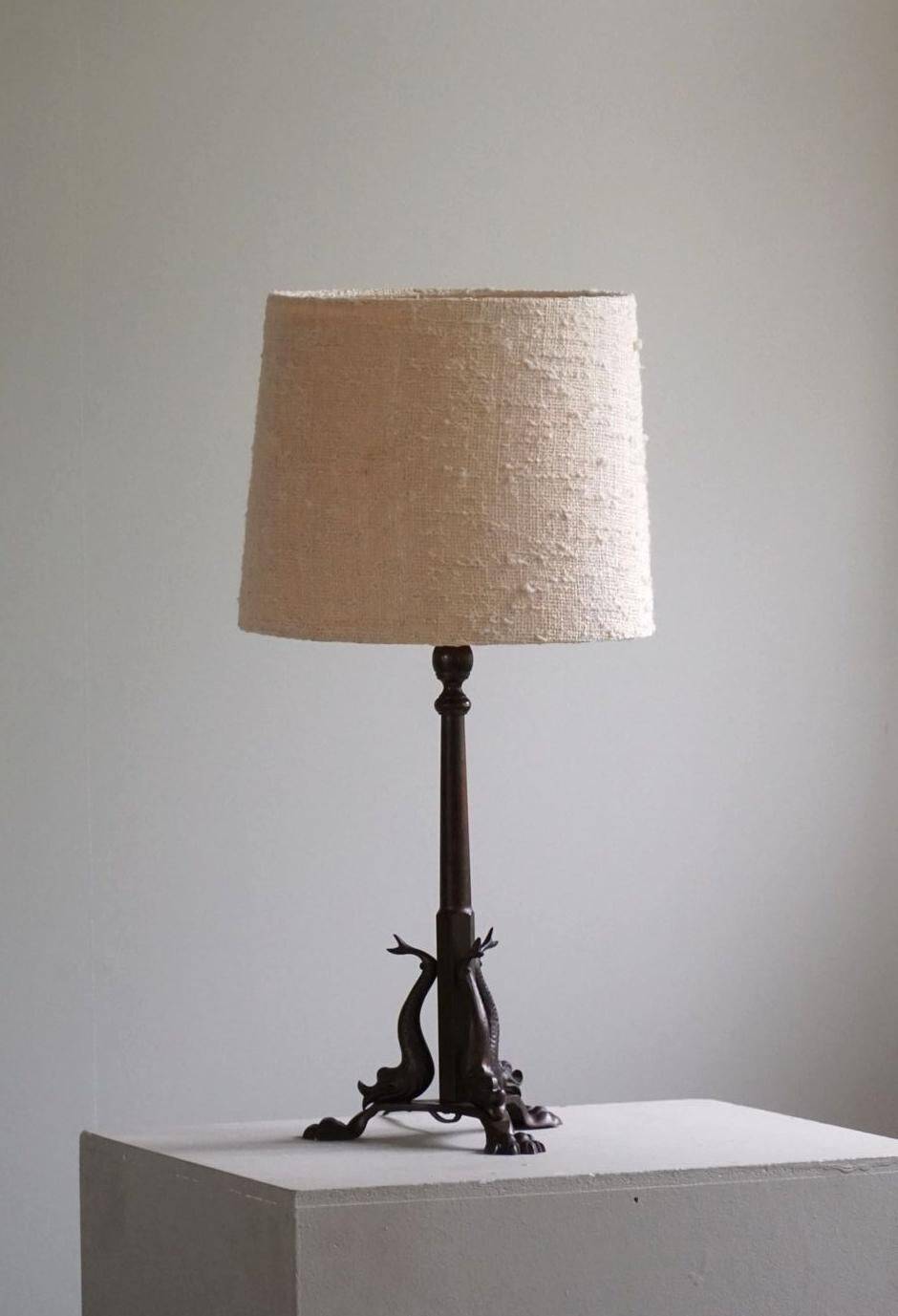 Danish table lamp, Jugendstil, Art Nouveau, in bronze, 1920s.