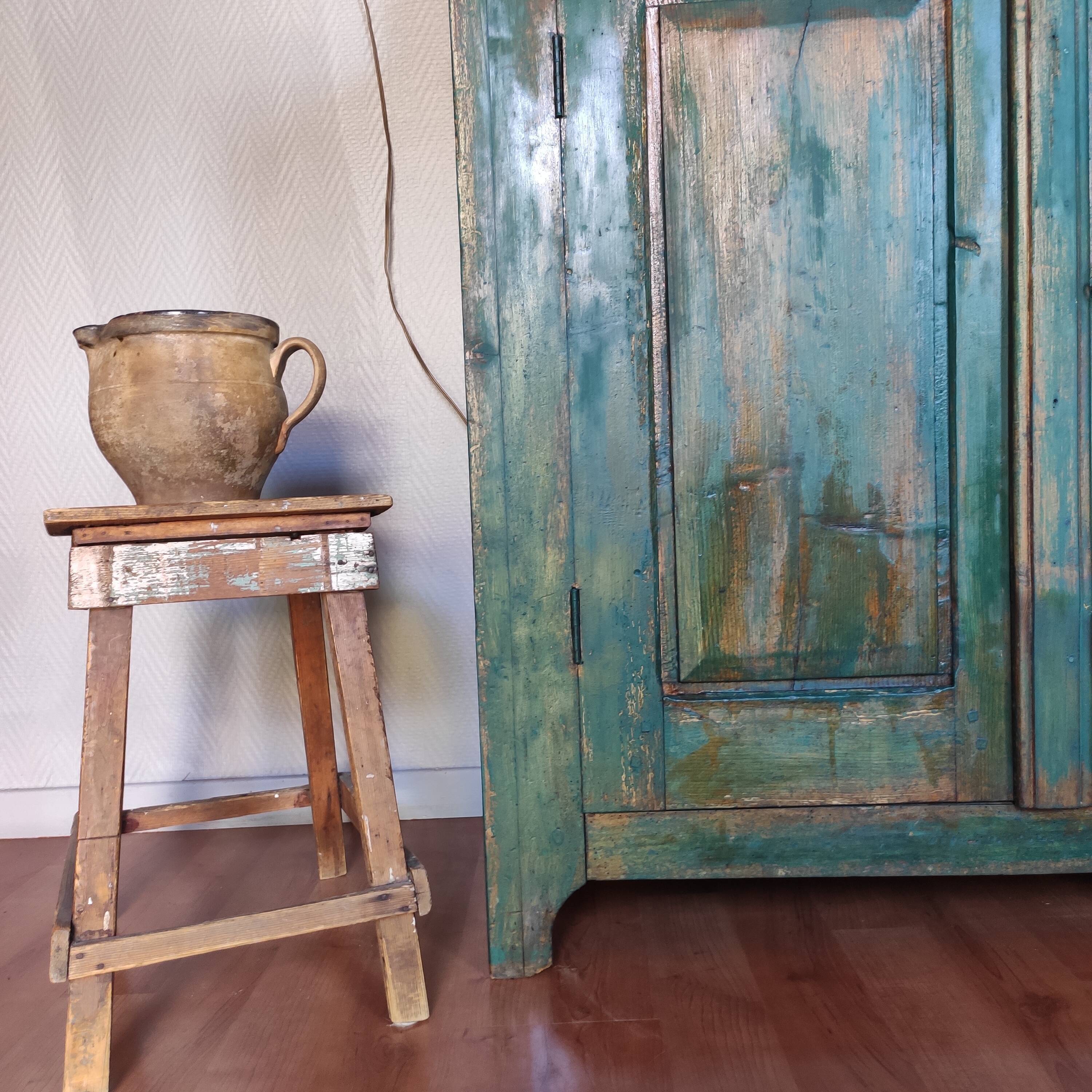 Old Parisian style buffet