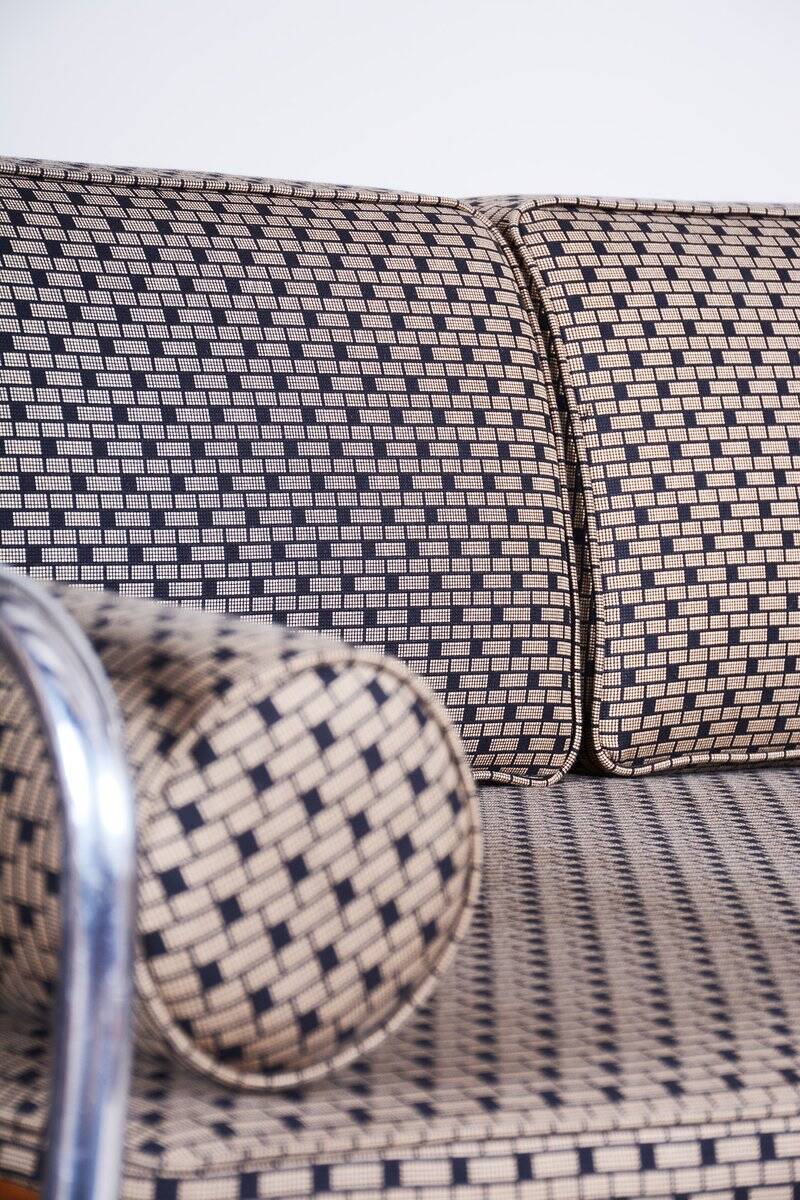 Bauhaus Sofa in Chrome and Oak attributed to Hynek Gottwald, Czech, 1930s