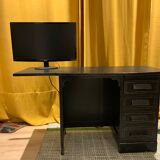 Children's desk