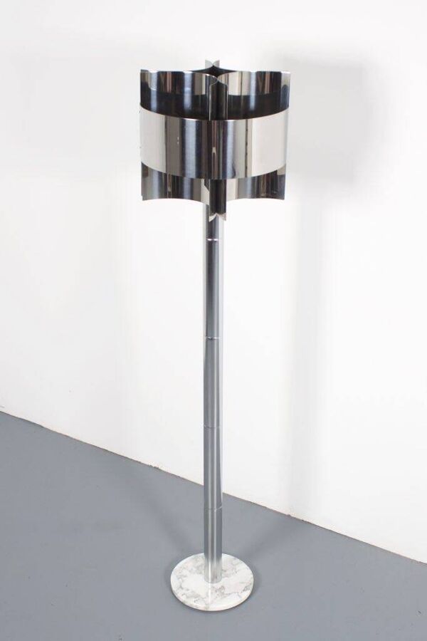 Lampadaire Chrome et Marbre Années 1970 Attribué à Pierre Cardin