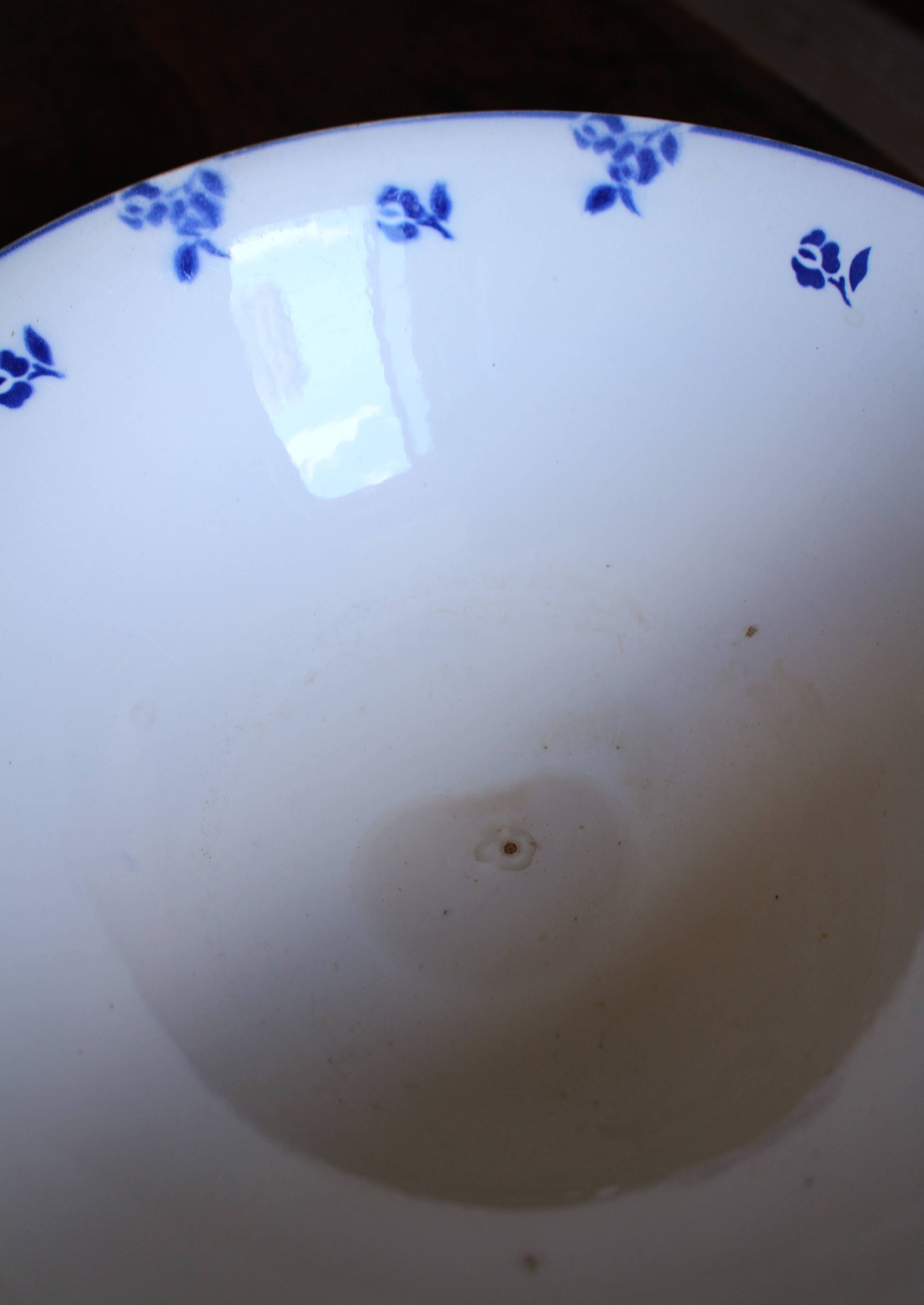 Blue salad bowl Digoin Art Deco Flowers