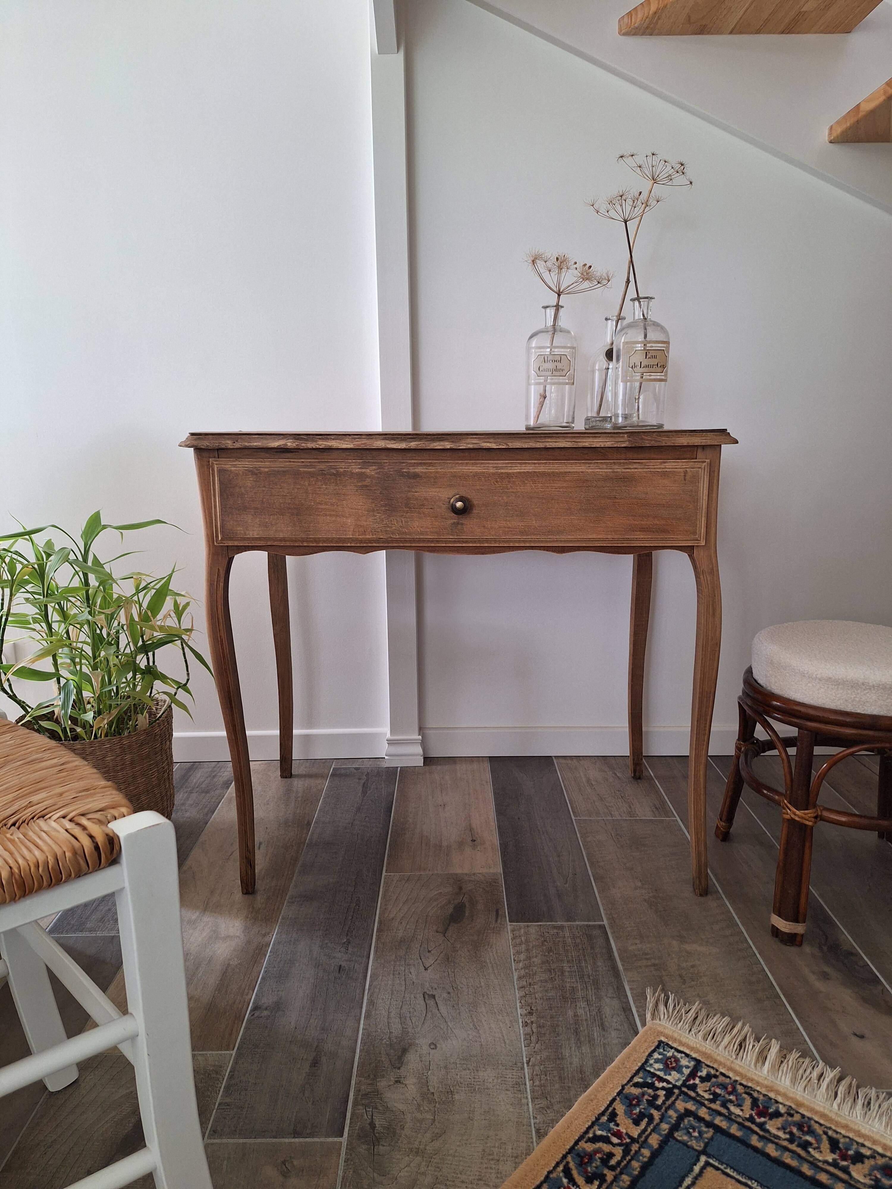 Wooden console desk