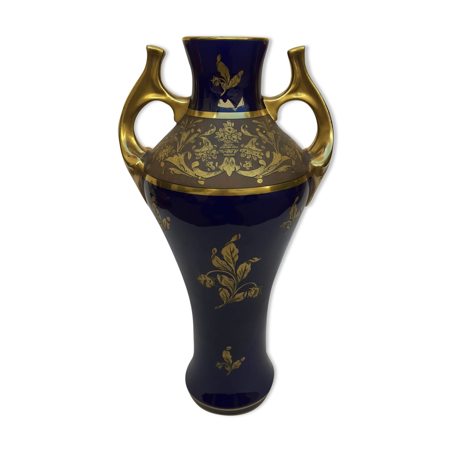 Vase en porcelaine de Tours