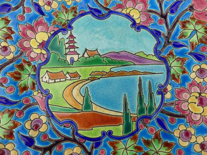 Decorative plate in Longwy enamels