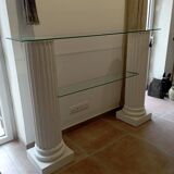 Column console in staff